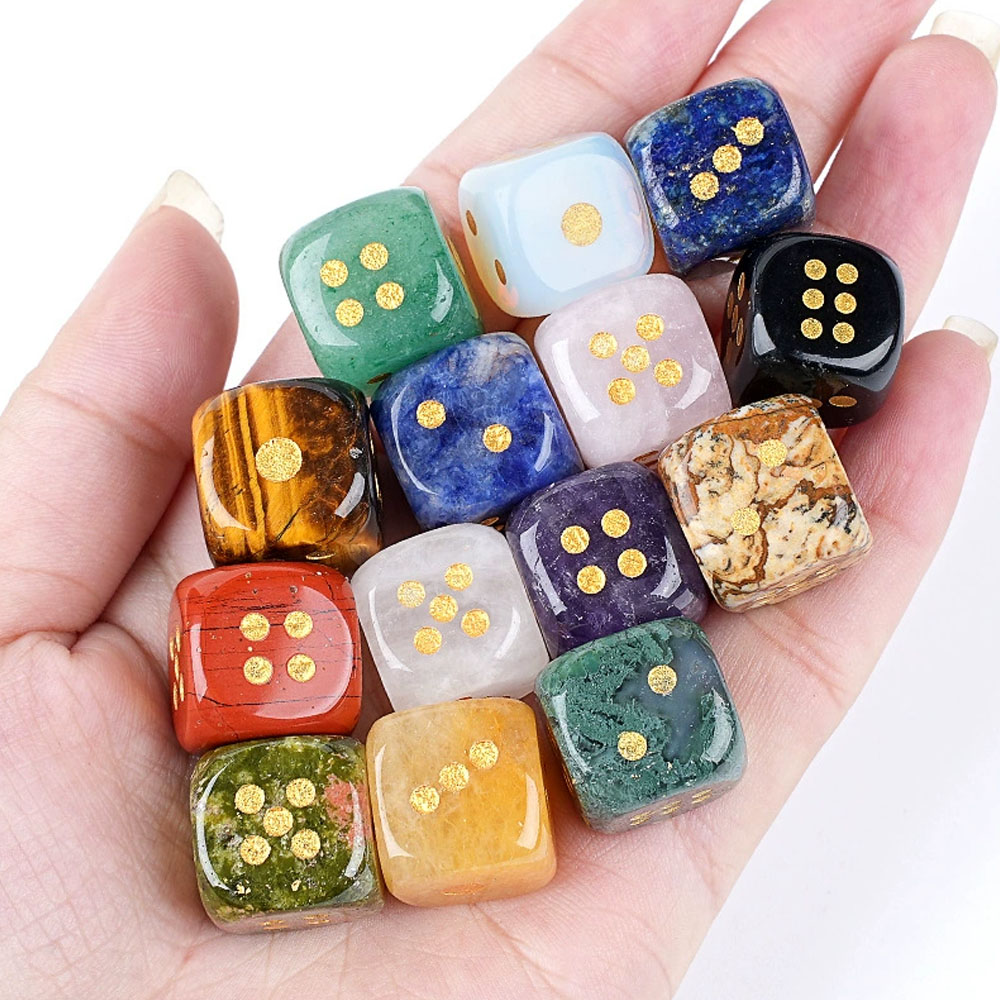 1pc Natural Stone Crystal Dice - огляд і ціна Board Game Design